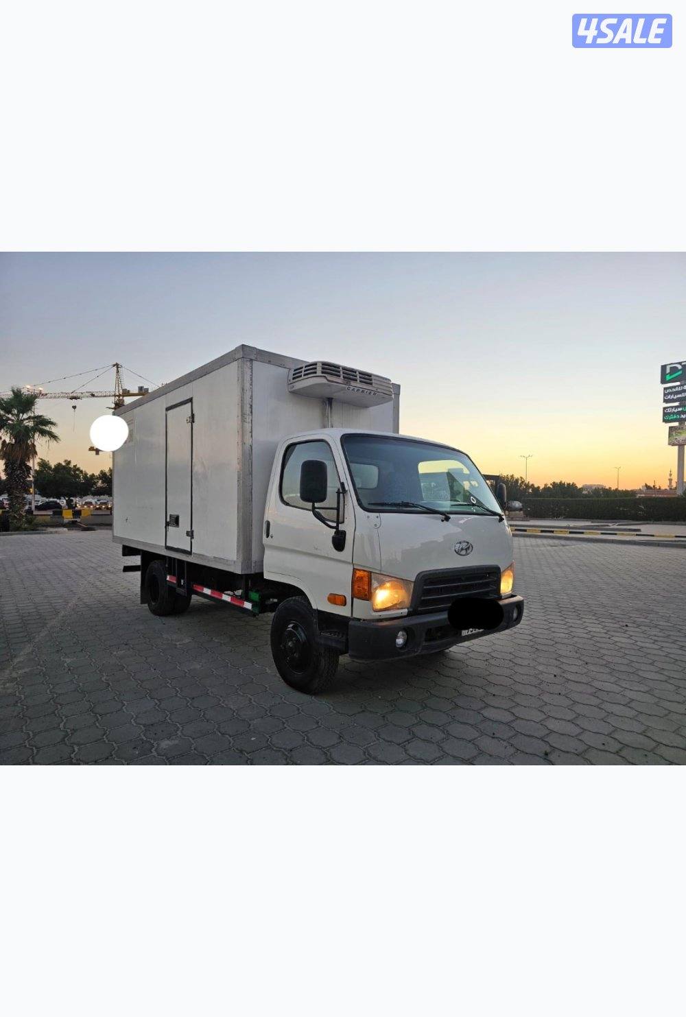 هيونداي 2011 بحاله. جيده. كل شي شغال. ثلاجه يوجد فحص صحي سنه9