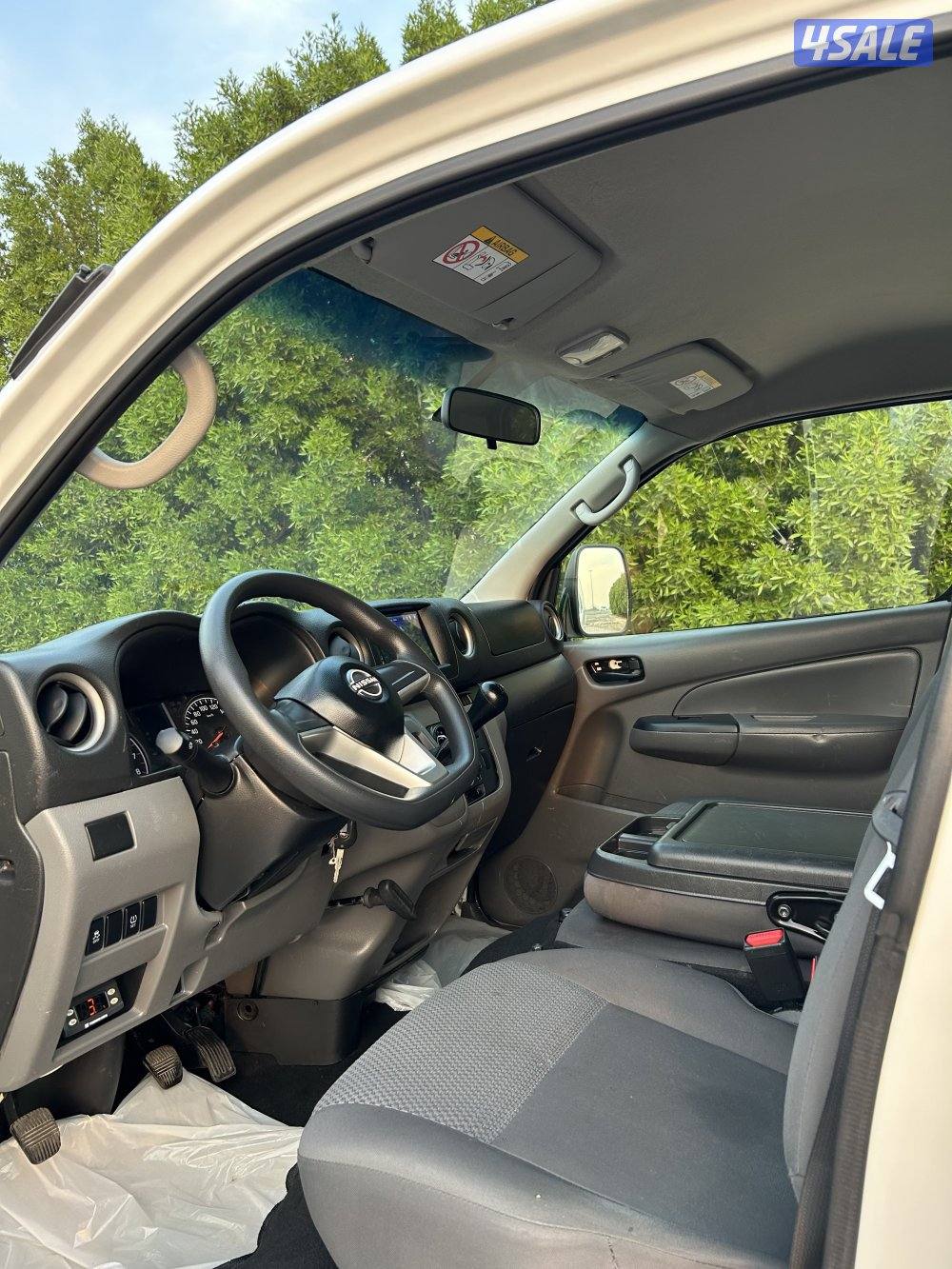 للبيع باص اورفان 2023 مقفل ثلاجه9