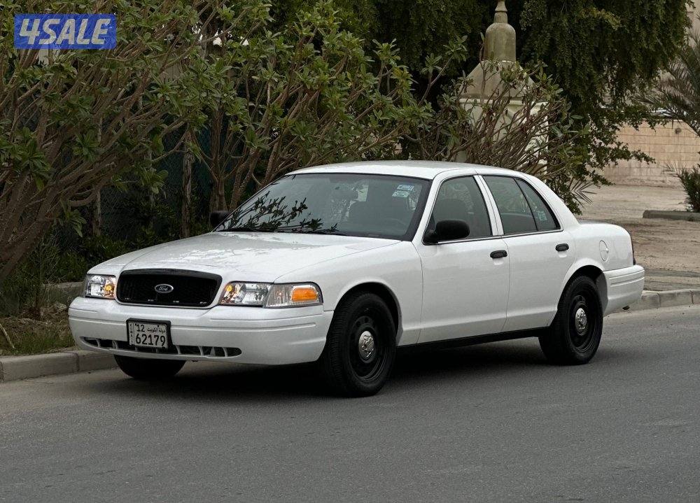 فورد دورية كنديه 20090