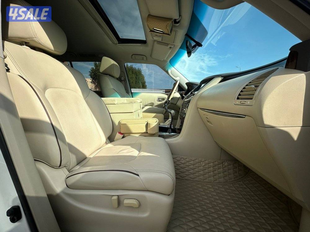 نيسان
باترول بلاتينيوم
LE4009