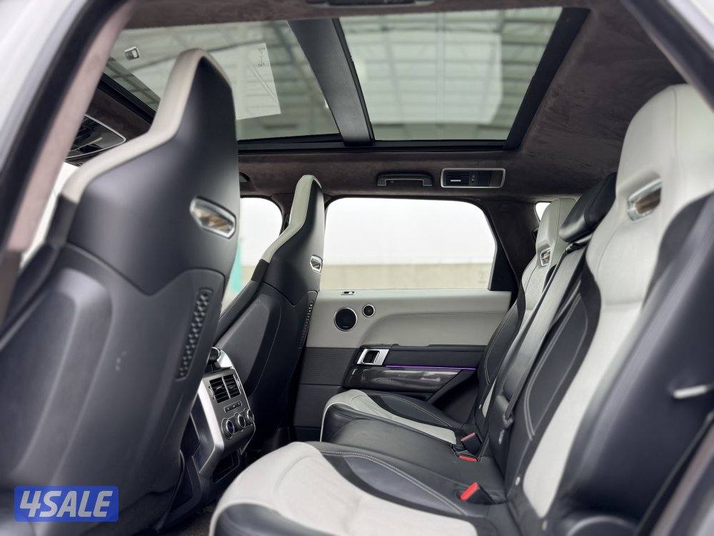 للبيع رنج سبورت 2014 مجدد 2021 SVR اصلي عداد 185 وارد الغانم شرط الفحص7