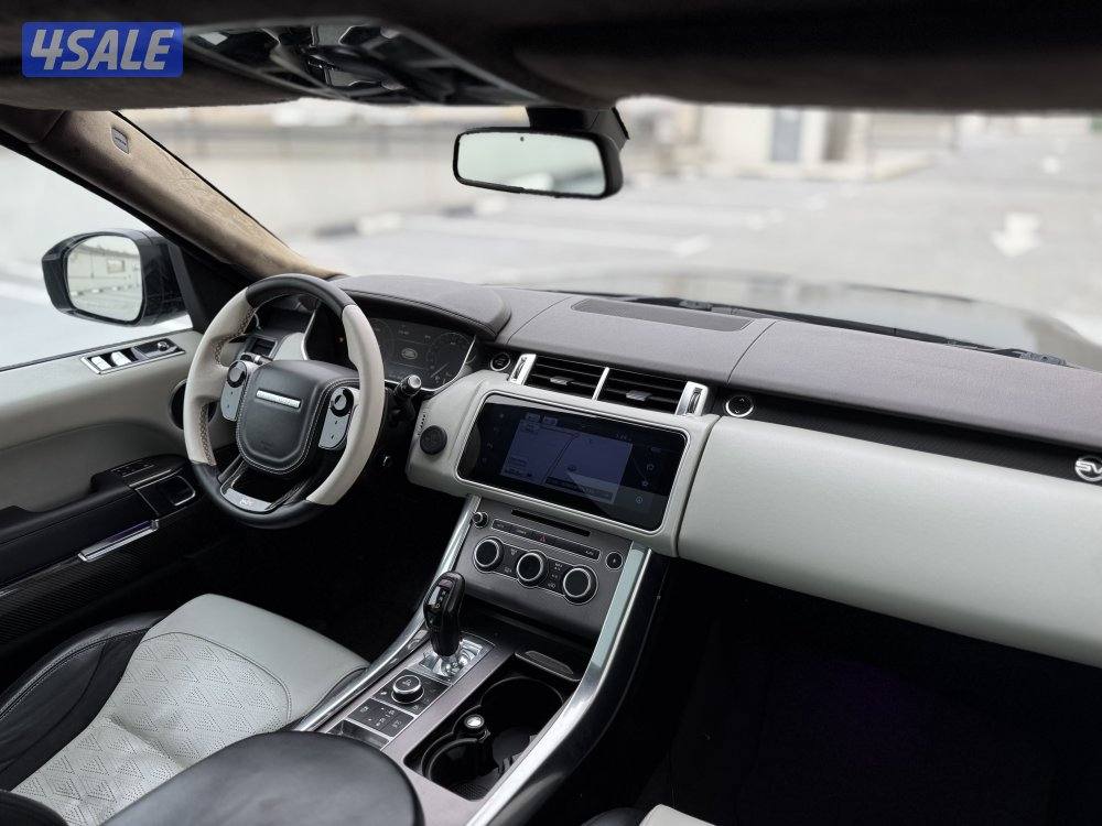 للبيع رنج سبورت 2014 مجدد 2021 SVR اصلي عداد 185 وارد الغانم شرط الفحص9