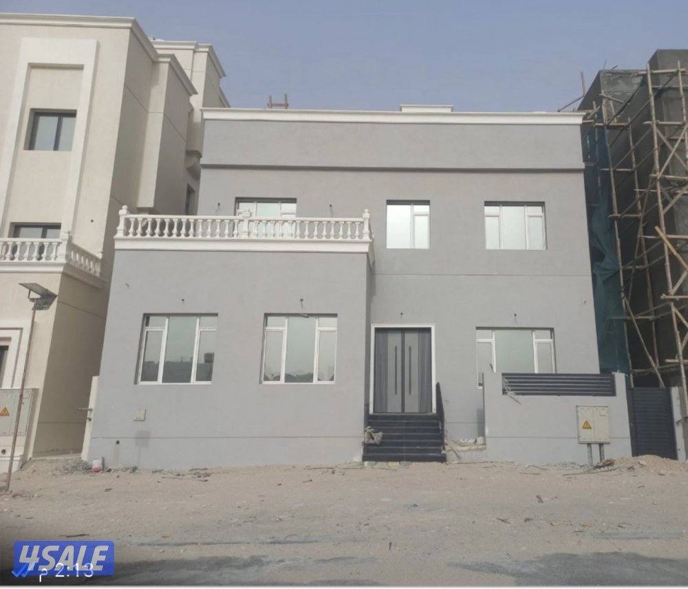 قسيمه بطن وظهر على شارع رئيسي وقدام البيت جزيره ٢٠/١٦ ومسافط مسجد مسيو5