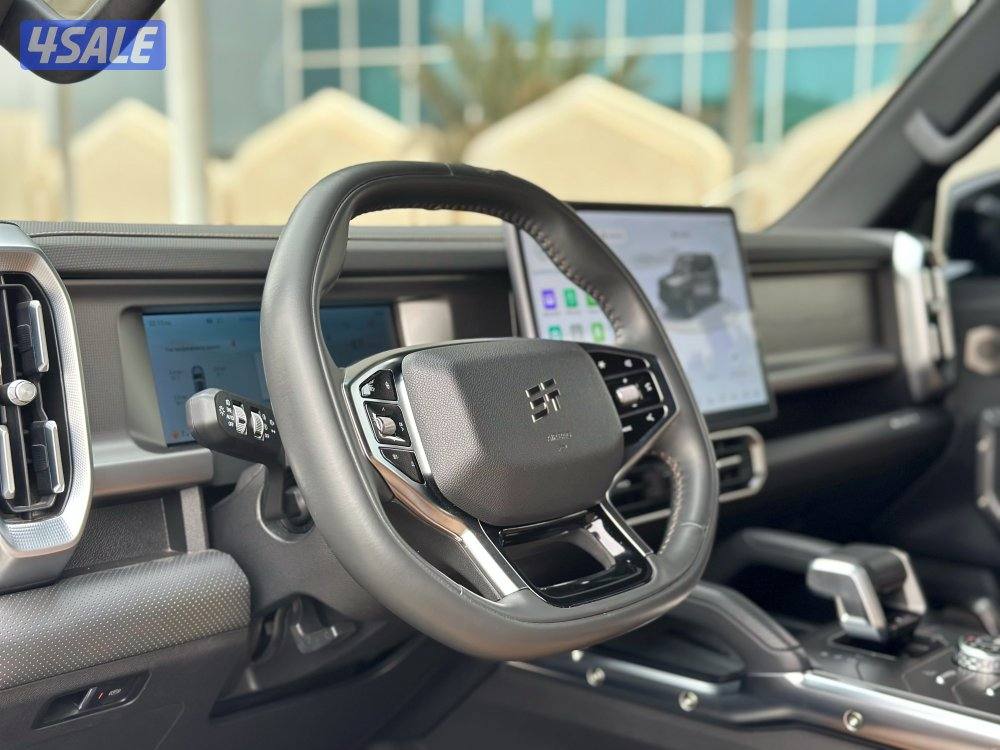 معرض القمة🚩8