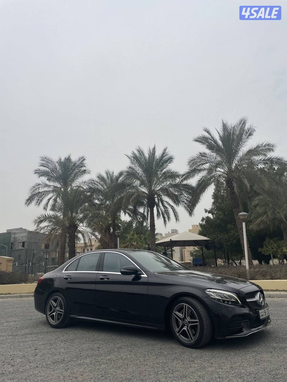 مرسيدس C-200ماشي 63 صبغ الوكالة(بيعة سريعه)4