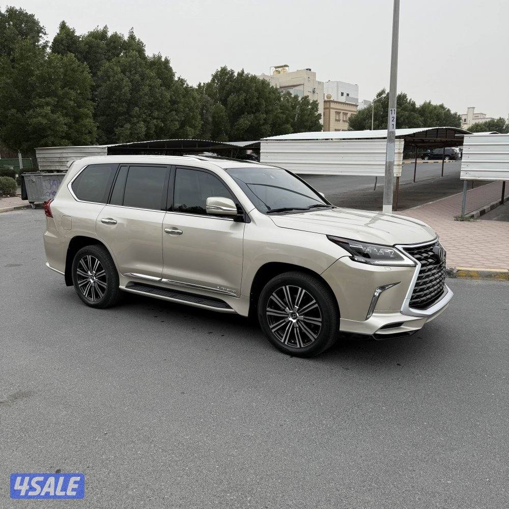 لكزس 570LXالساير 2016 الدرجه الاولي6