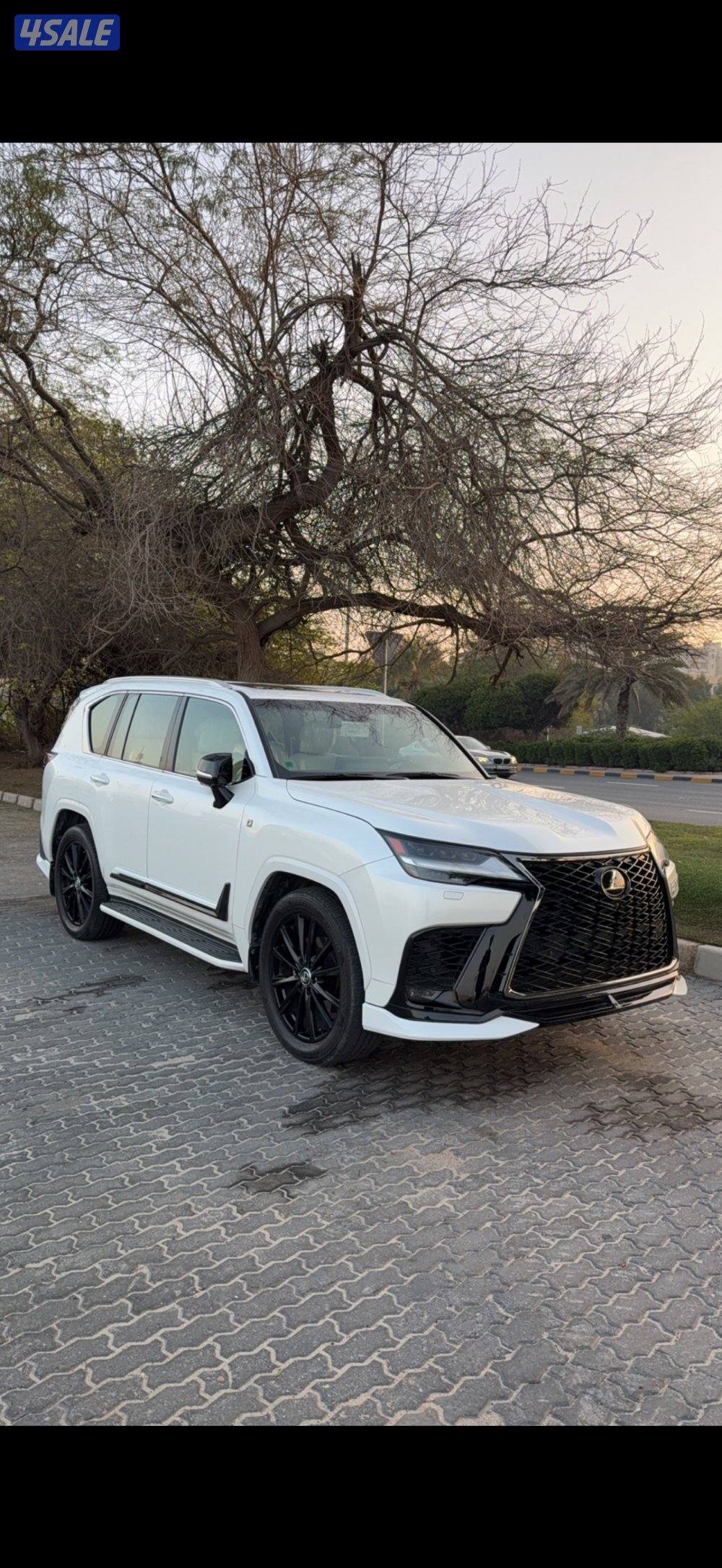 للبيع  جيب لكزس1