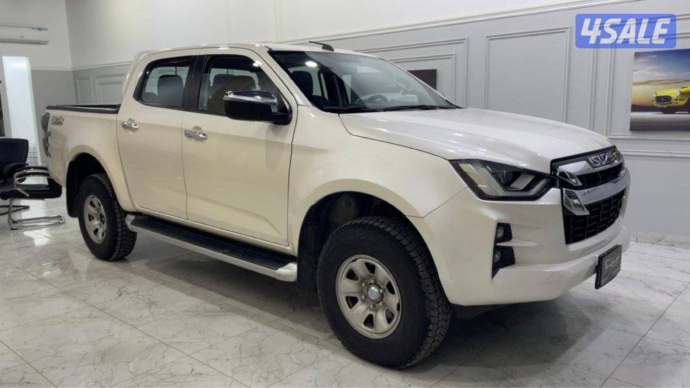 للبيع اي سوزو  2023 ديزل0