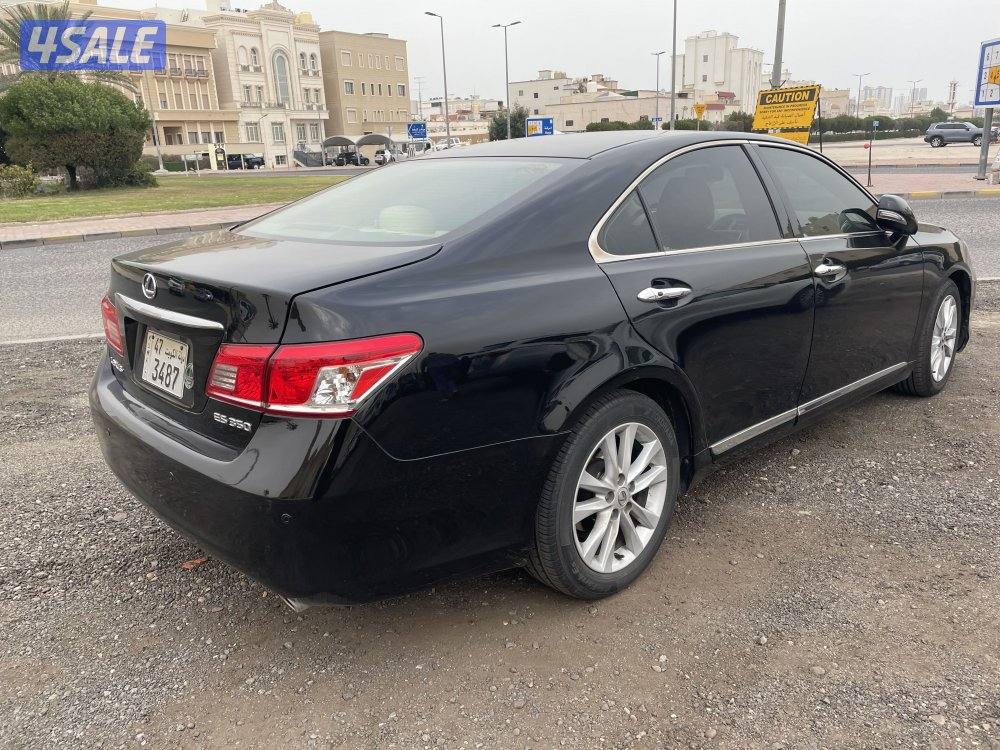 لكزس ES3502