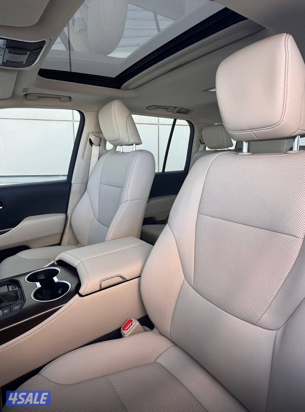 للبيع لاند كروز ايرو s توين تربو موديل 2022 عداد 57 الف كم الساير11