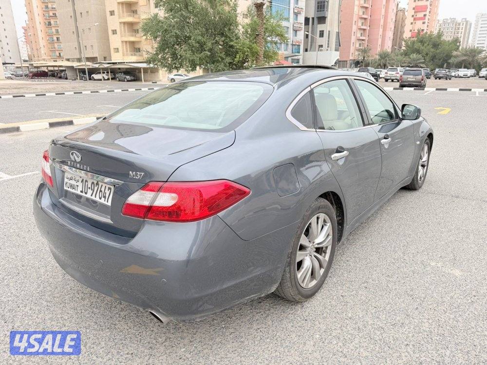 انفينتي M37 بحالة ممتارة 2012 شرط الفحص5