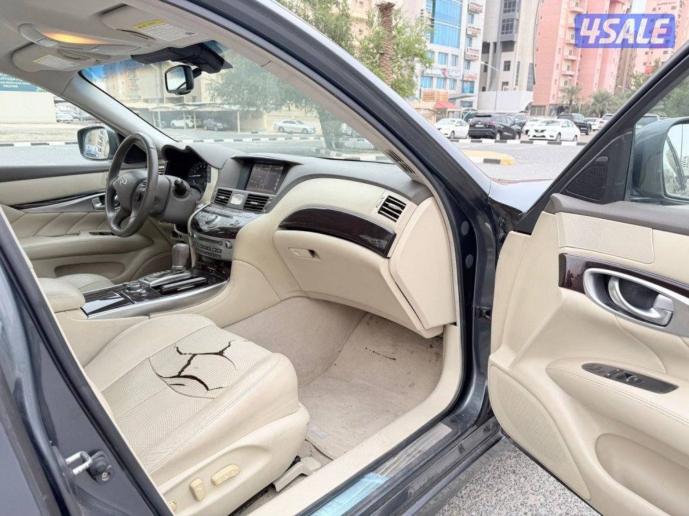 انفينتي M37 بحالة ممتارة 2012 شرط الفحص8