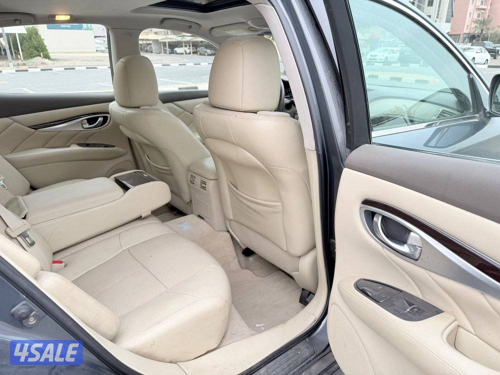 انفينتي M37 بحالة ممتارة 2012 شرط الفحص9