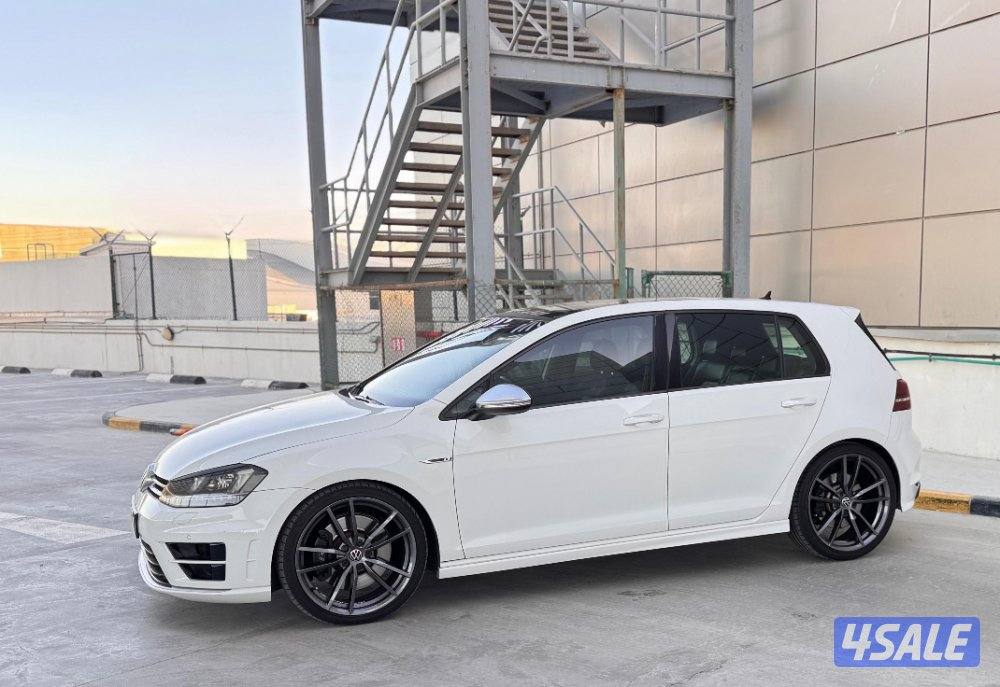 للبيع جولف R موديل 2016 بهبهاني عداد 139 الف ج5