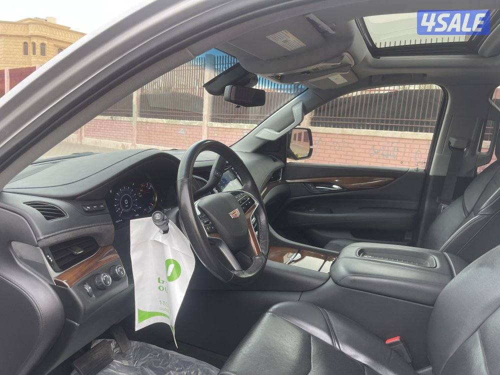 للبيع كاديلاك اسكاليد 20203