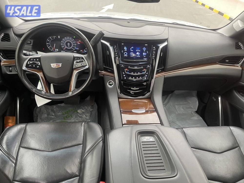 للبيع كاديلاك اسكاليد 20204