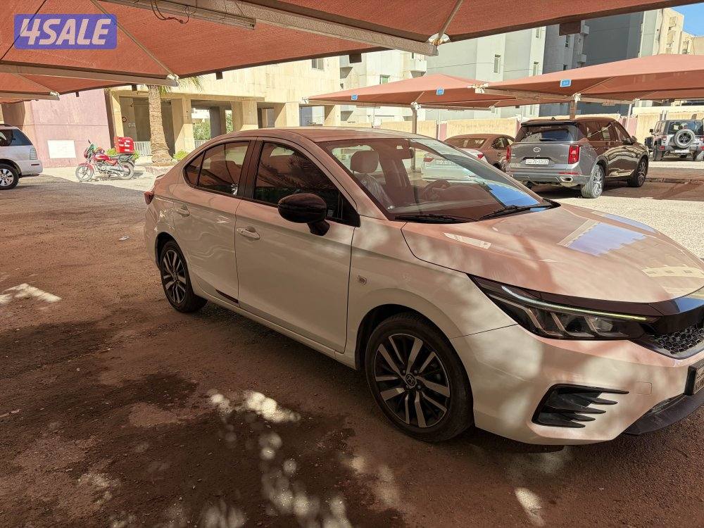 للبيع هوندا سيتي سبورت موديل ٢٠٢٣0