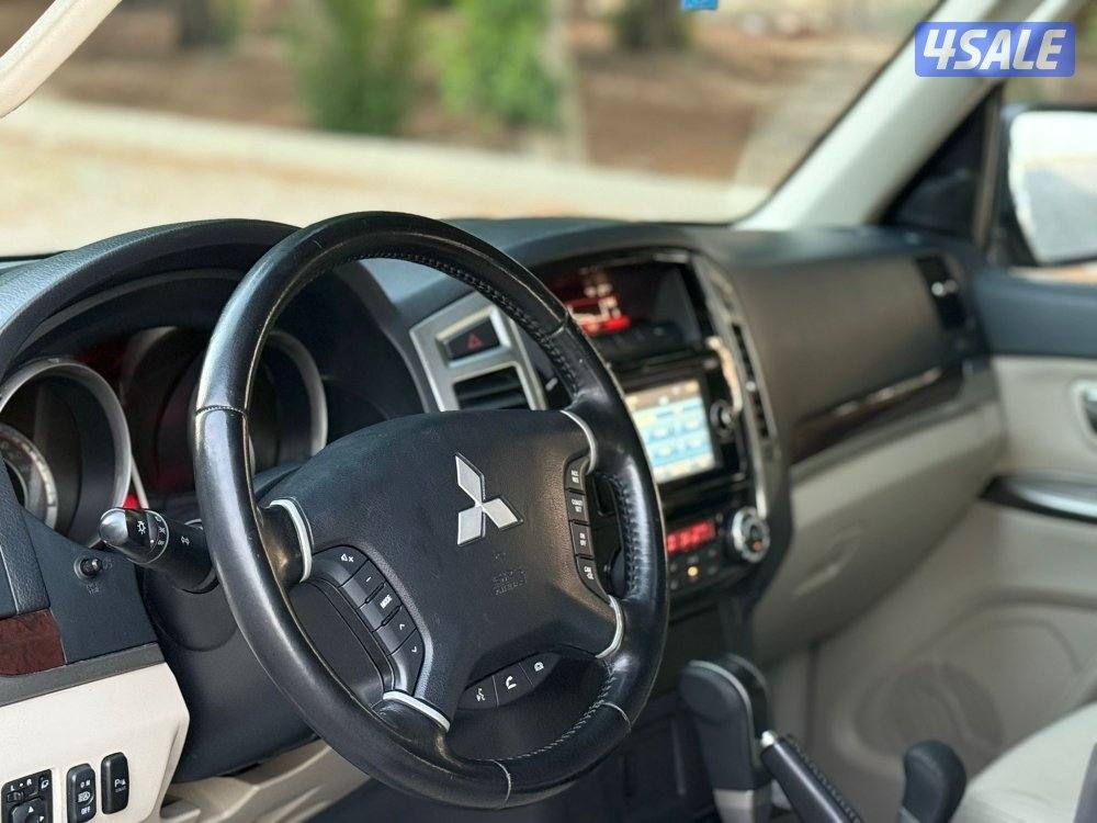 باجيرو مكينه 3800 موديل 20228