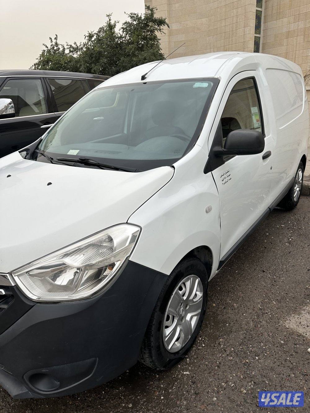 رينو دوكر للبيع بحاله جيده جدا (9878/0326)4