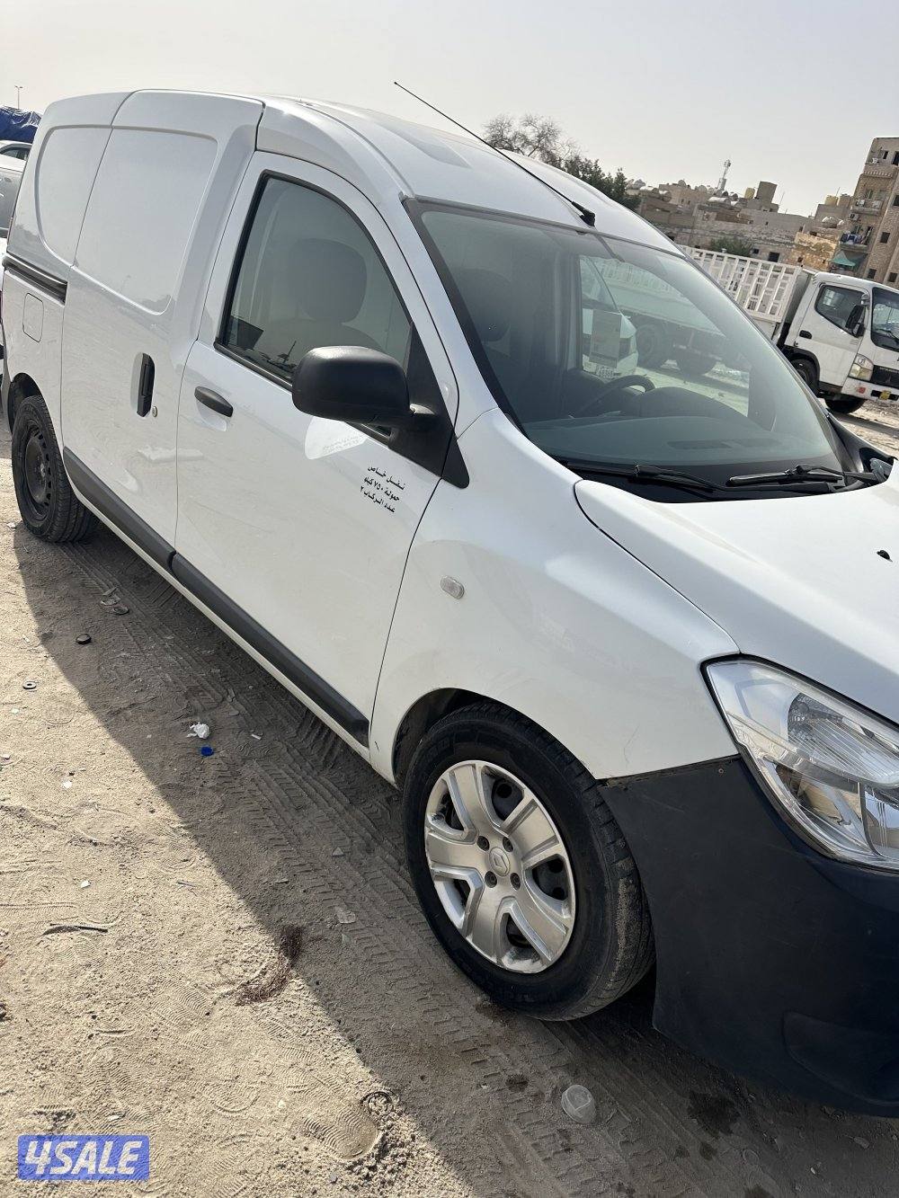 رينو دوكر للبيع بحاله جيده جدا (9878/0326)0