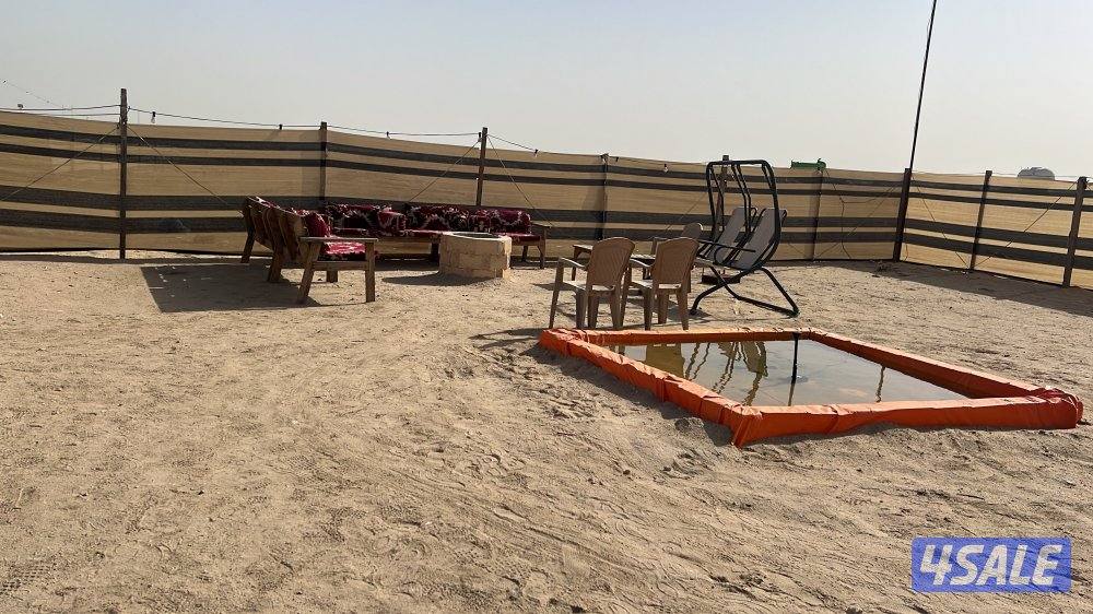 للايجار مخيمات بالصبيه بعد الجسر الاول يمين مقابل المنصه7