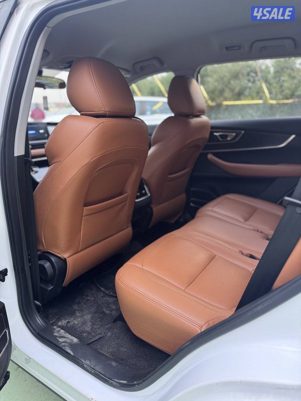 للبيع شيري تيقو8 موديل 2021 كاش او اقساط6