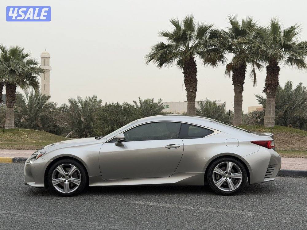 لكزس RC350 موديل 2015 عداد قليل 126 الف Km الساير صبغ الوكاله4