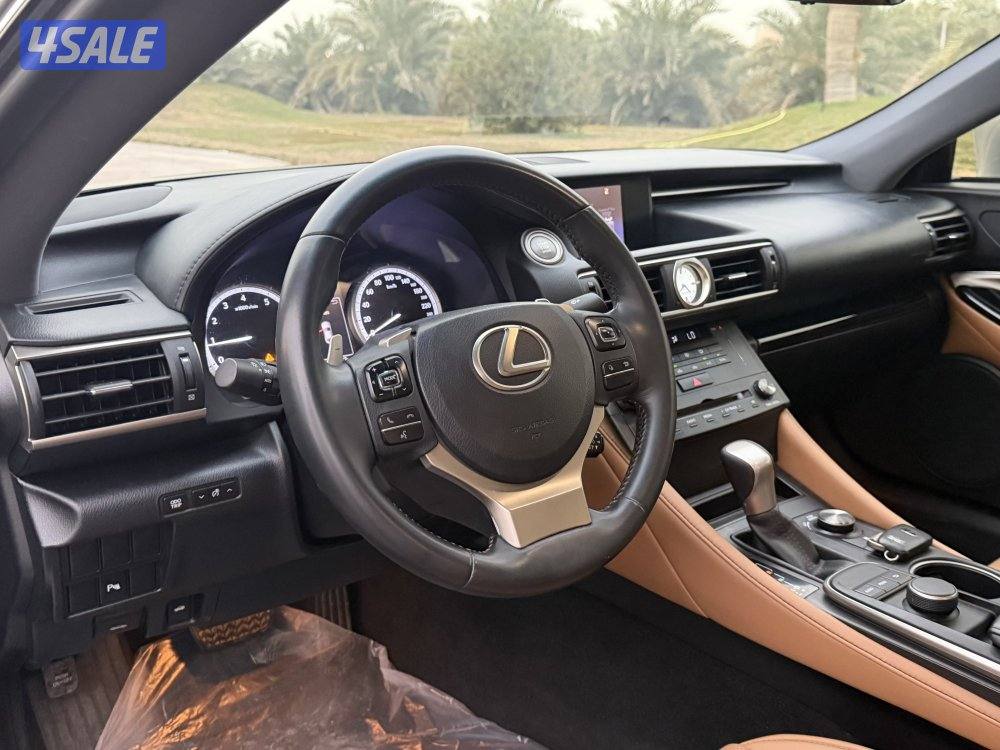 لكزس RC350 موديل 2015 عداد قليل 126 الف Km الساير صبغ الوكاله10