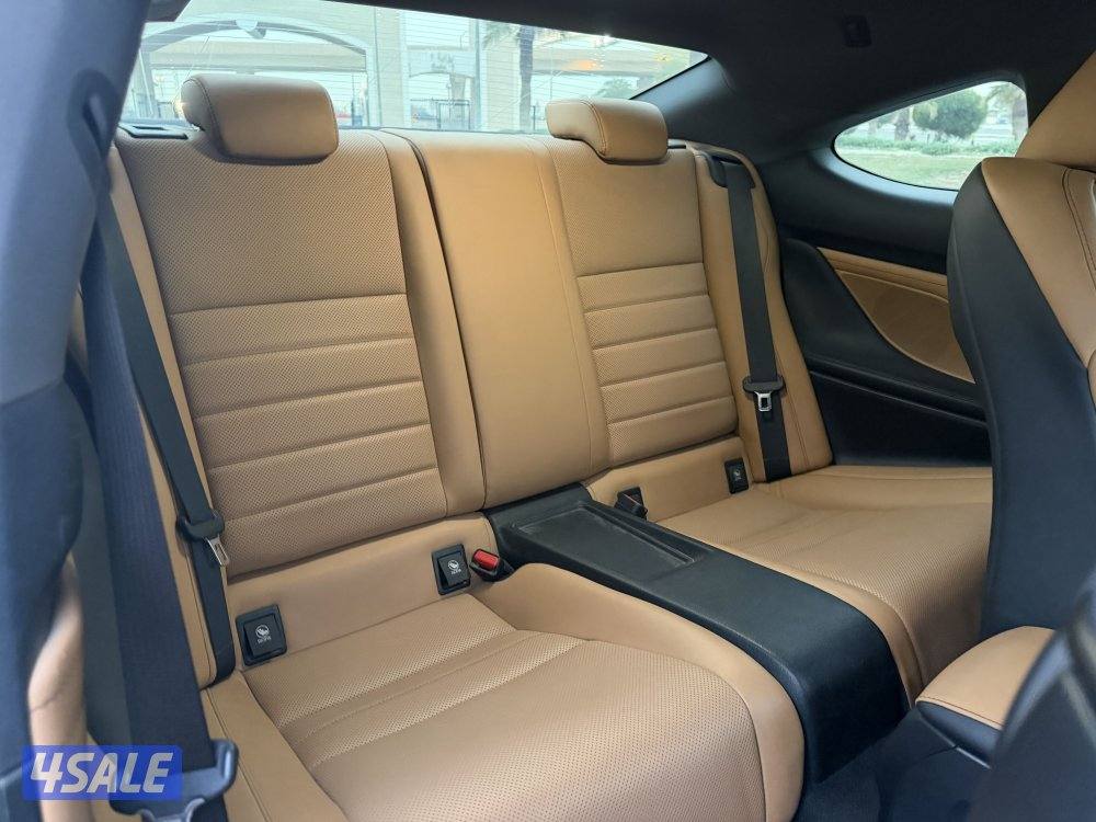 لكزس RC350 موديل 2015 عداد قليل 126 الف Km الساير صبغ الوكاله11