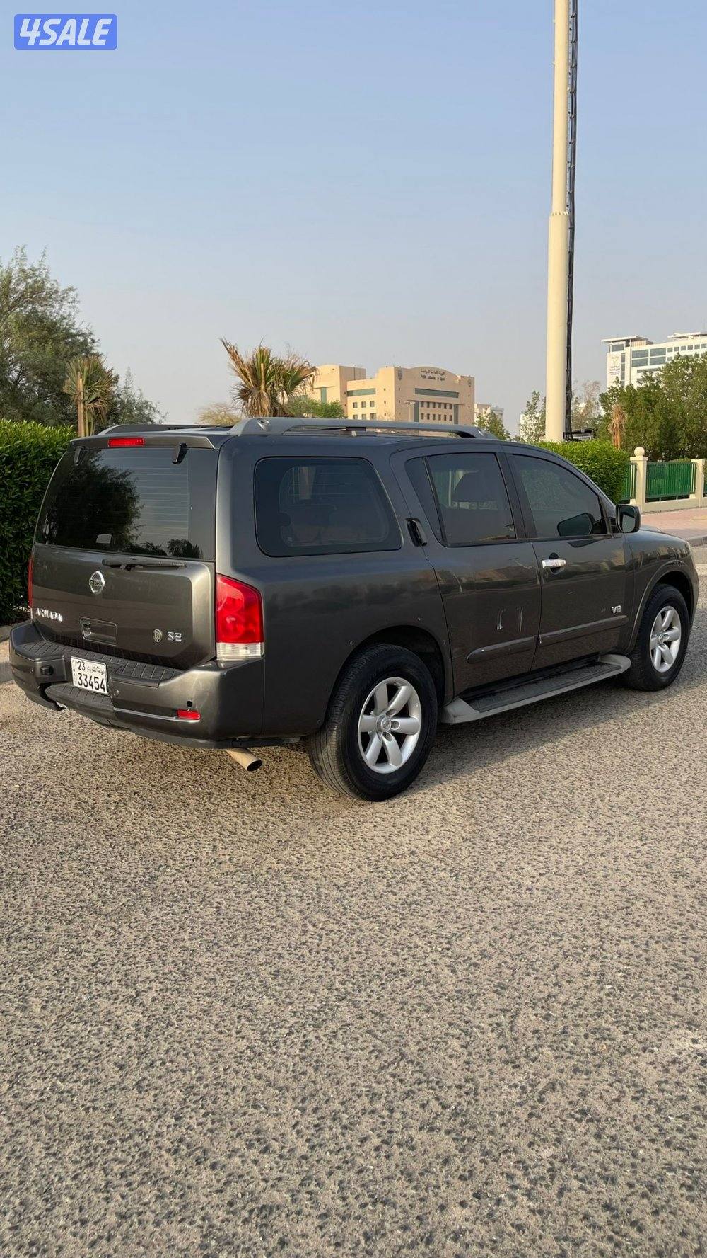 للبيع نيسان ارمادا وارد البابطين موديل ٢٠١١6