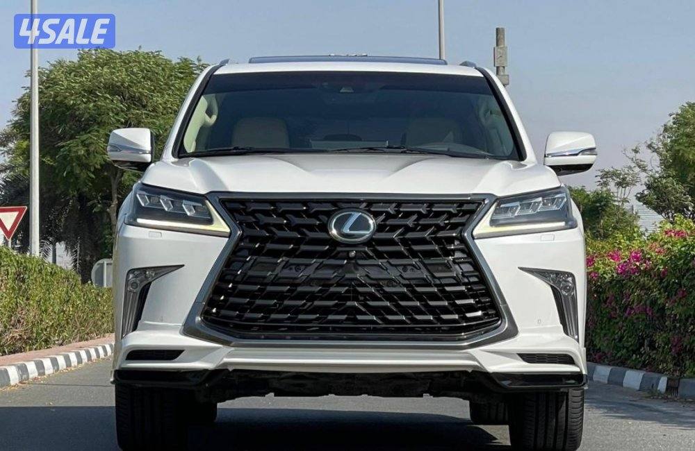 لكزسLX2016 وكاله البحرين من فضلك اقرا الاعلان جيد3