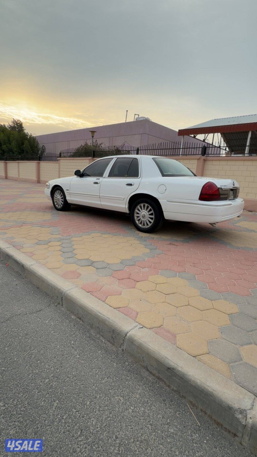 شرط الفحص واذا فيه شي انا ادفع فلوس الفحص1