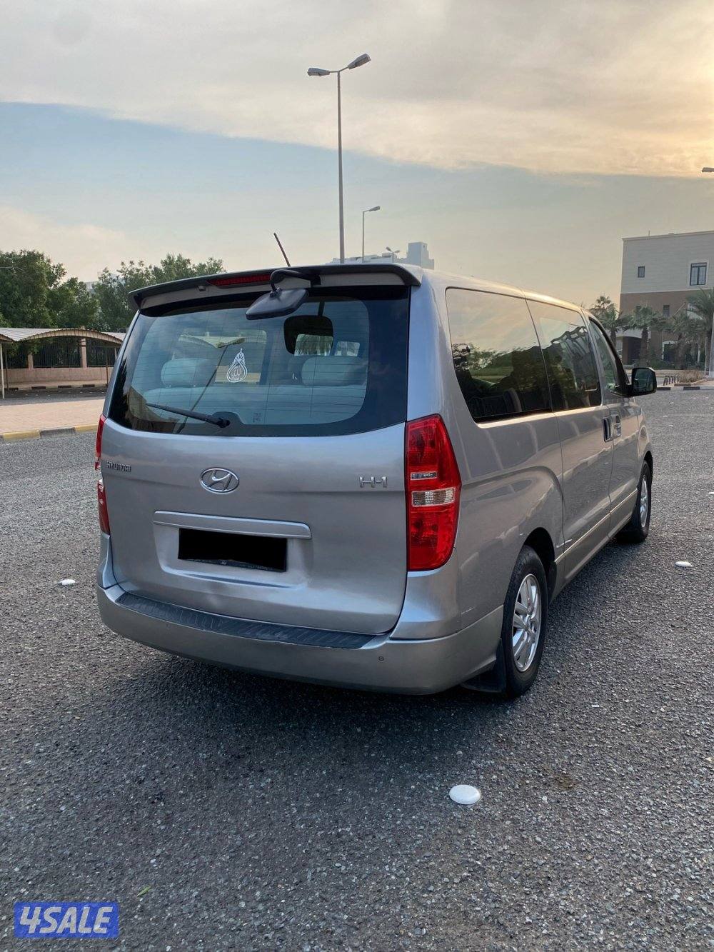 للبيع هونداي H12