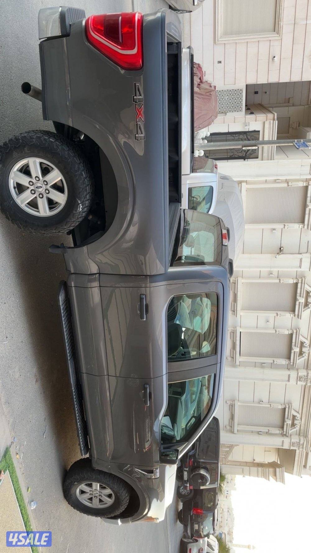 xlt دبل 8 سلندر المالك الاول مرفق الفحص0