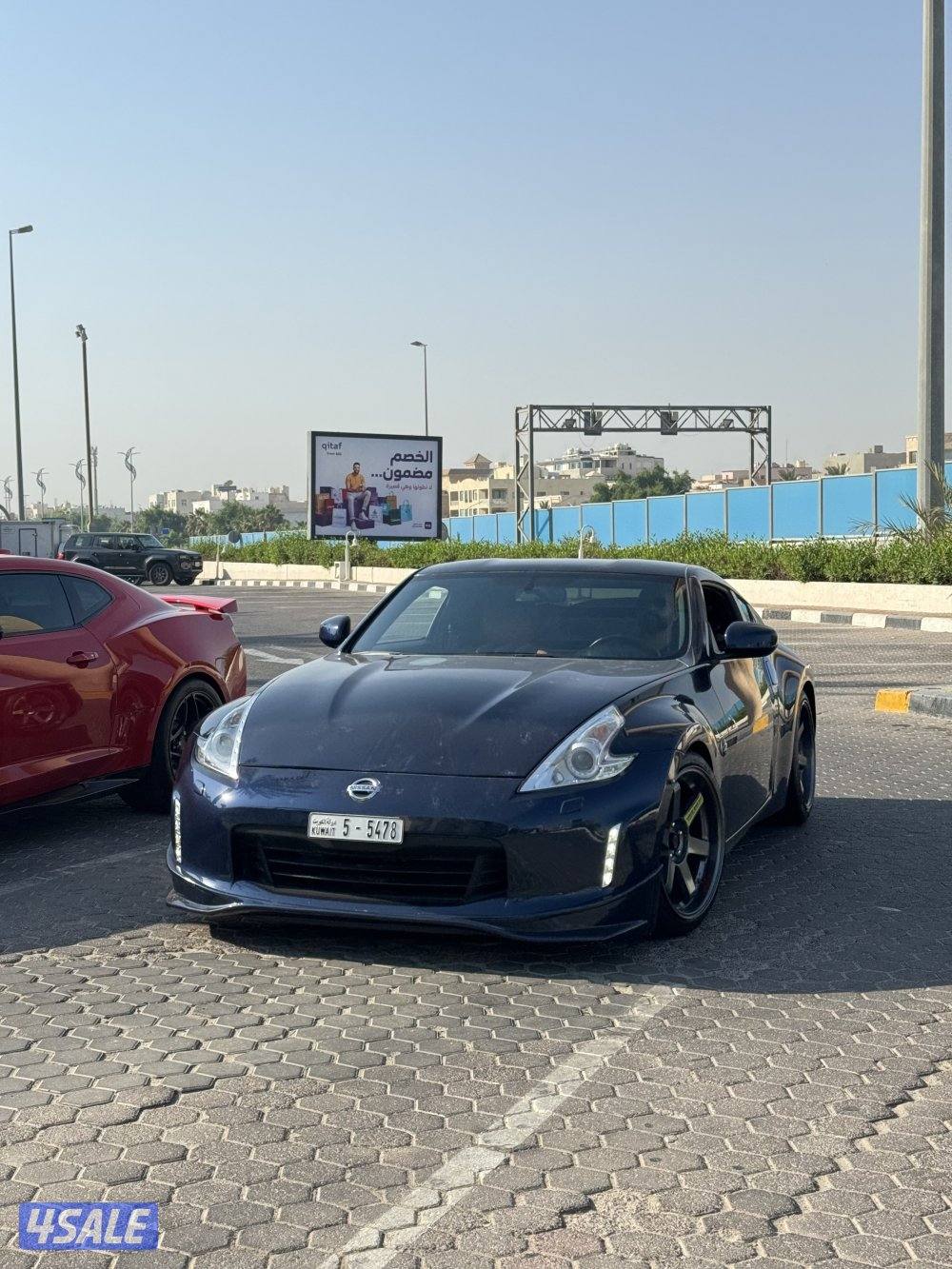 للبيع نيسان 370z 20141