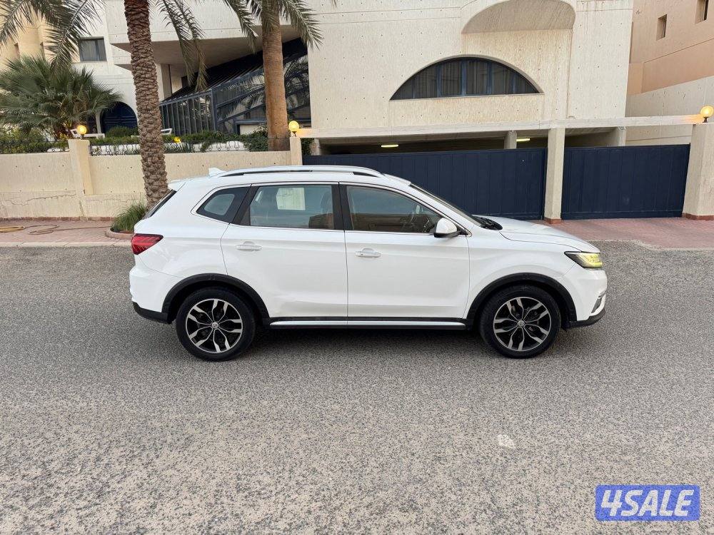 ‏مديل 2019 فتحة جلد تأن MG-RX55