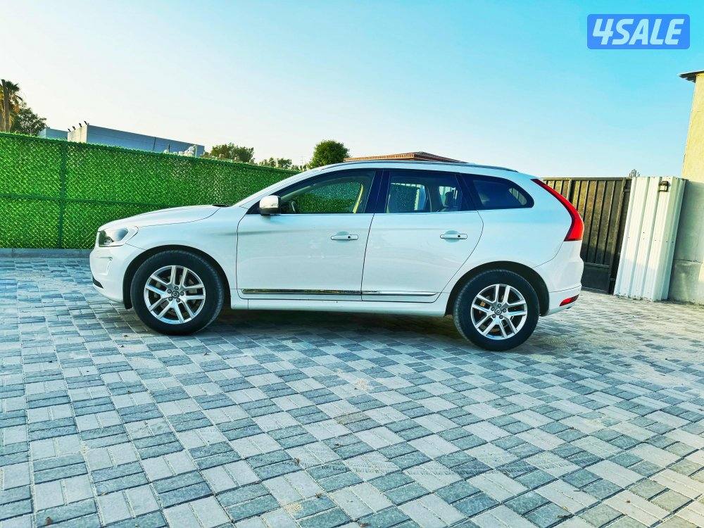 جيب فولفو بحالة الوكالة xc60 موديل 20170