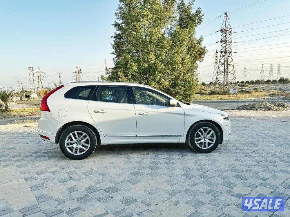 جيب فولفو بحالة الوكالة xc60 موديل 20172