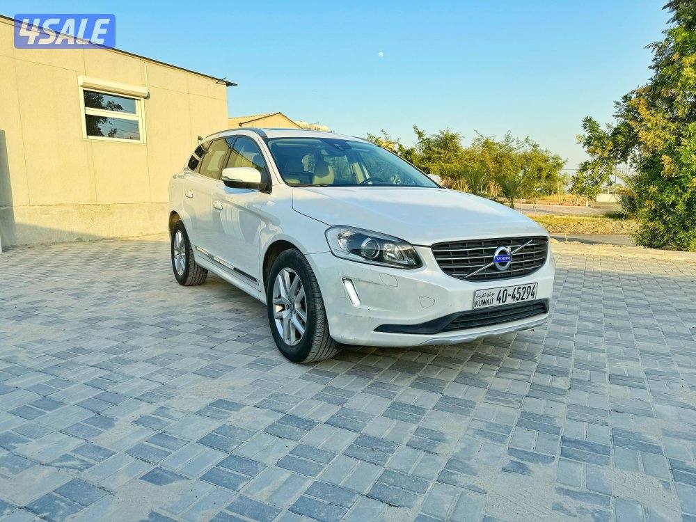 جيب فولفو بحالة الوكالة xc60 موديل 20173