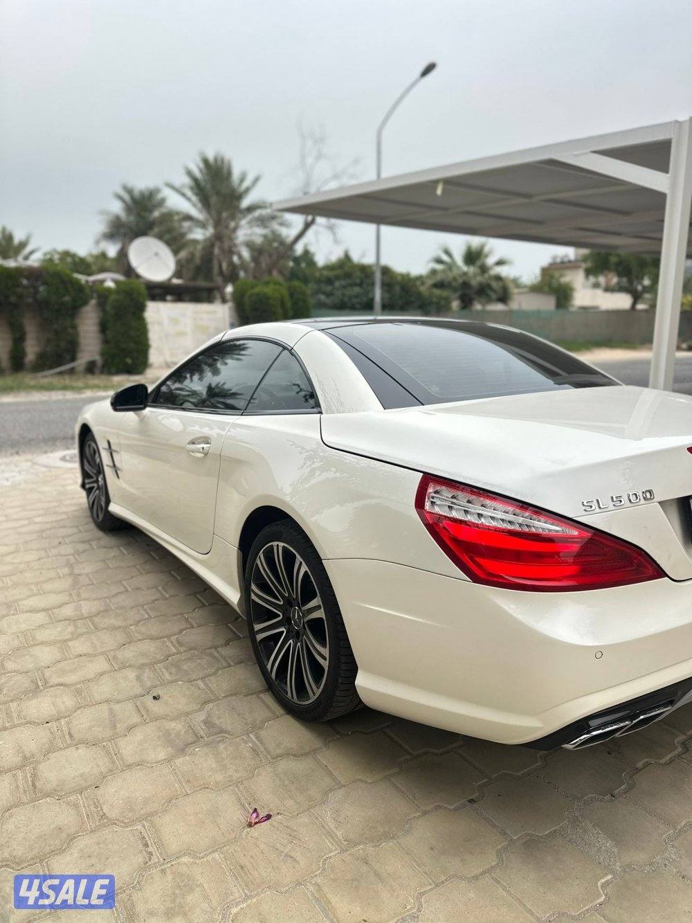 للبيع مرسيدس SL موديل 2013 كت AMG كامل المواصفات ماشيه 148 الف2