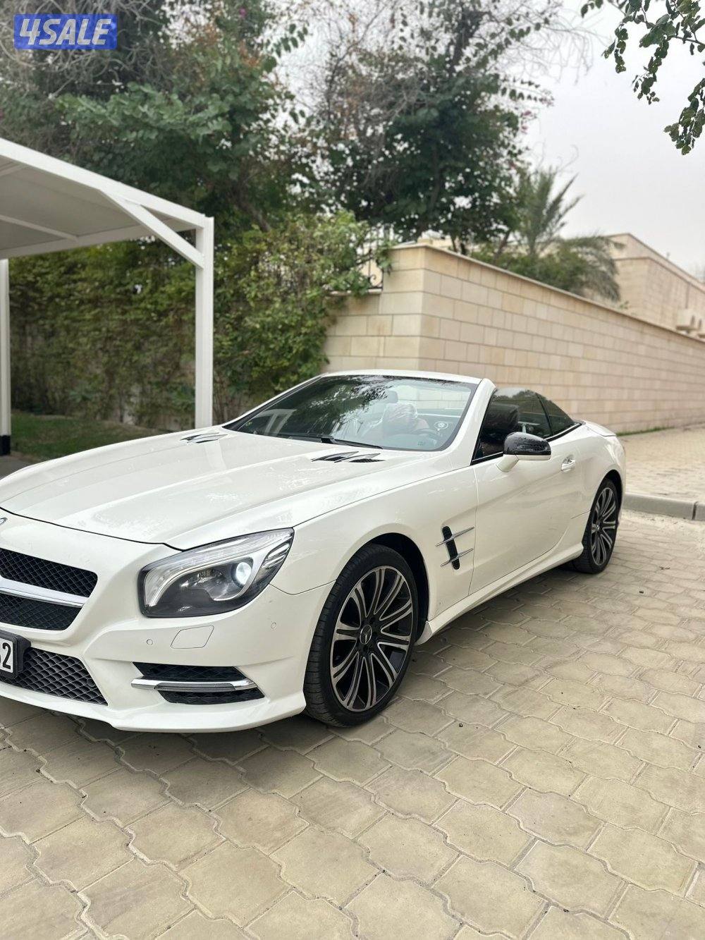 للبيع مرسيدس SL موديل 2013 كت AMG كامل المواصفات ماشيه 148 الف3