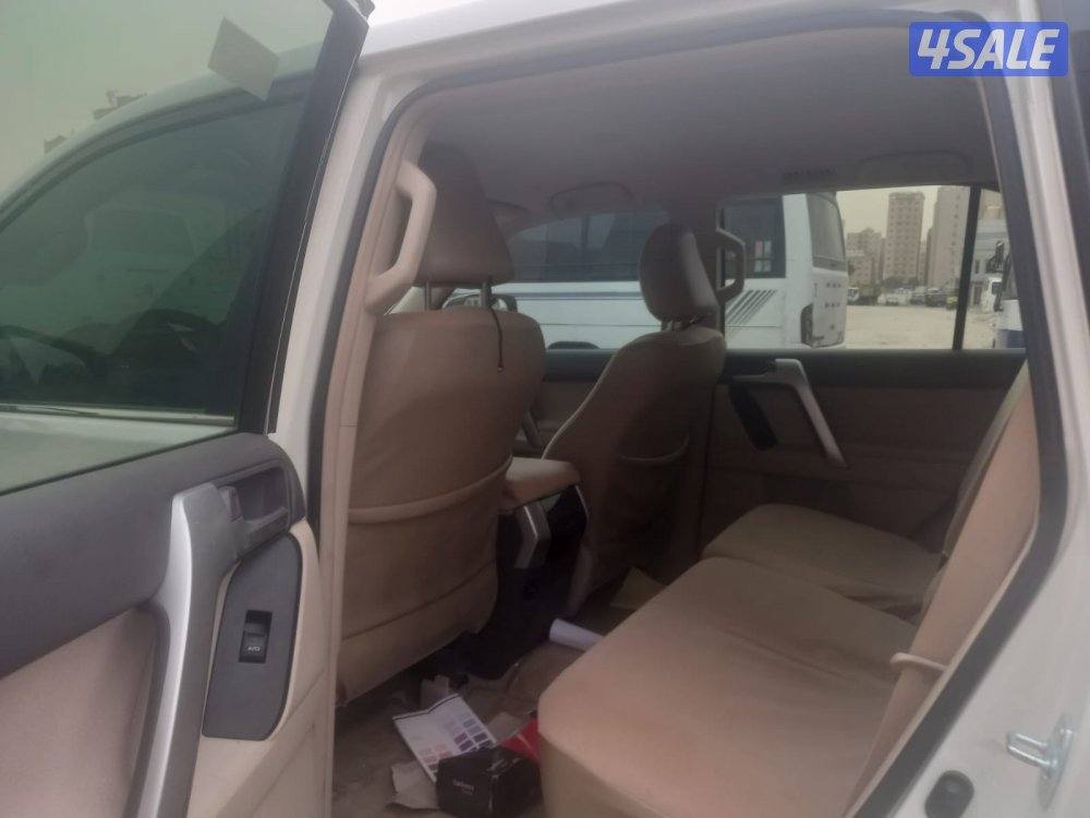 بحاله نادره تويوتا برادو VX موديل ٢٠٢١ ماشي ٥٨ الف2