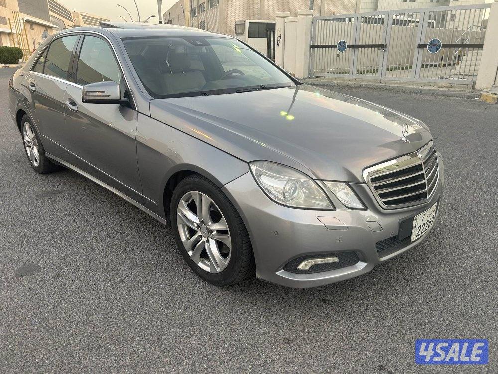 للبيع مودبل 2010حجم E300 صبغ وكاله ماعدا قطعه2