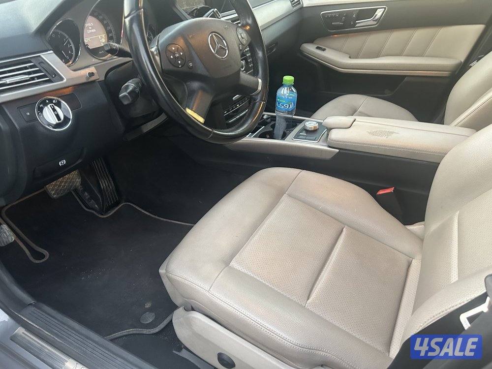 للبيع مودبل 2010حجم E300 صبغ وكاله ماعدا قطعه4