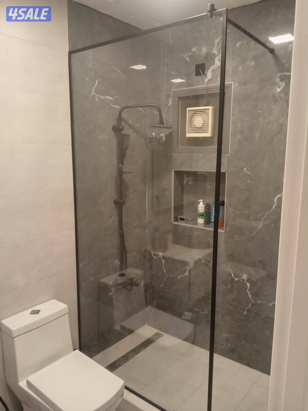 لجميع اعمال الزجاج السكوريت والشور بوكس والدونيات وبديل الخشب والرخام4