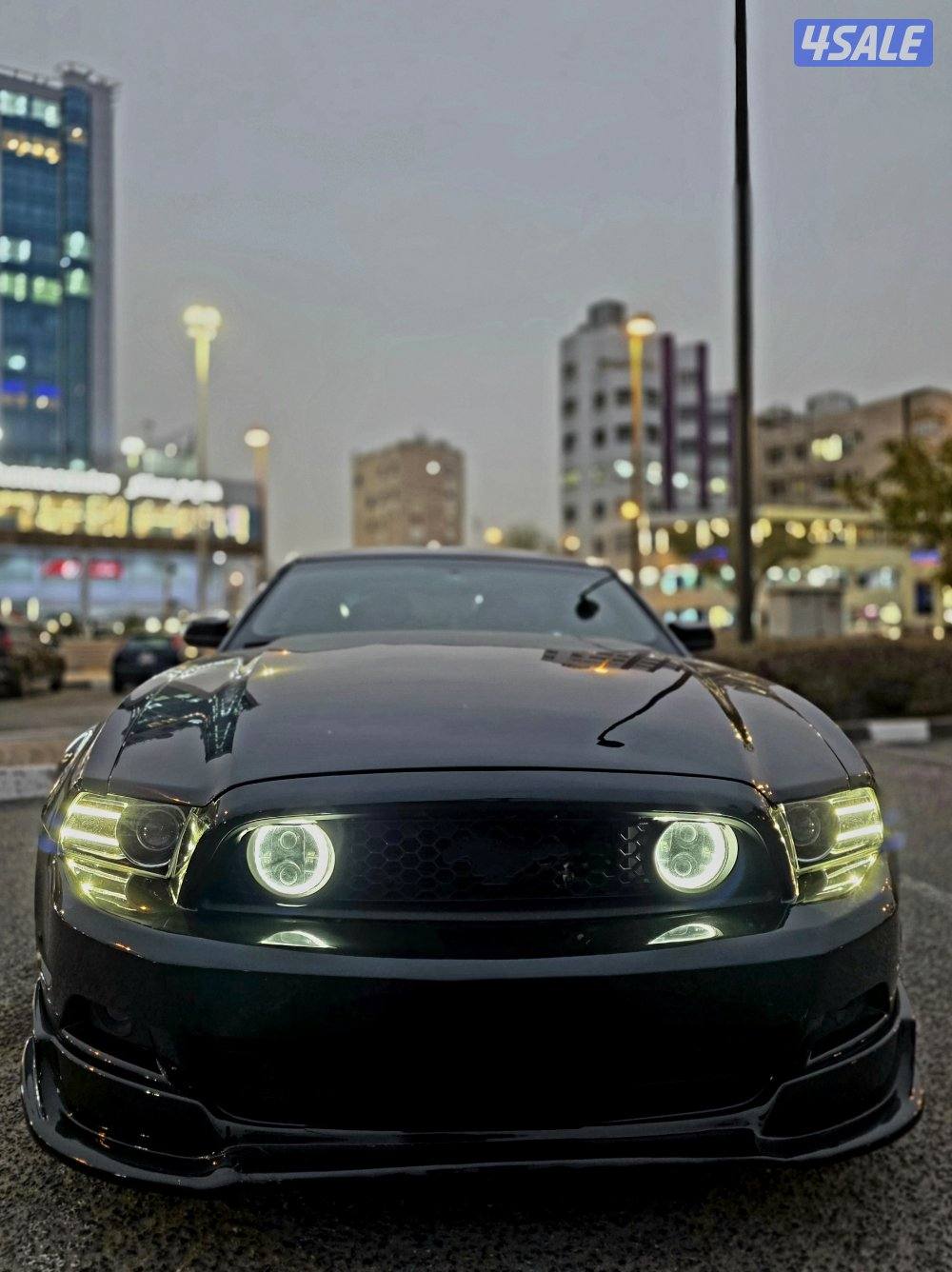 Ford Mustang 2014 - V6 / 155000 Miles2