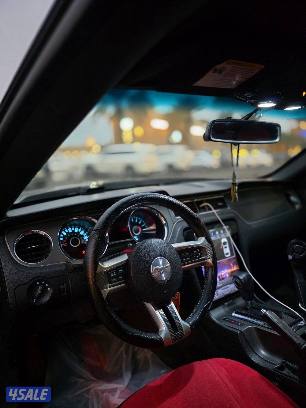 Ford Mustang 2014 - V6 / 155000 Miles3