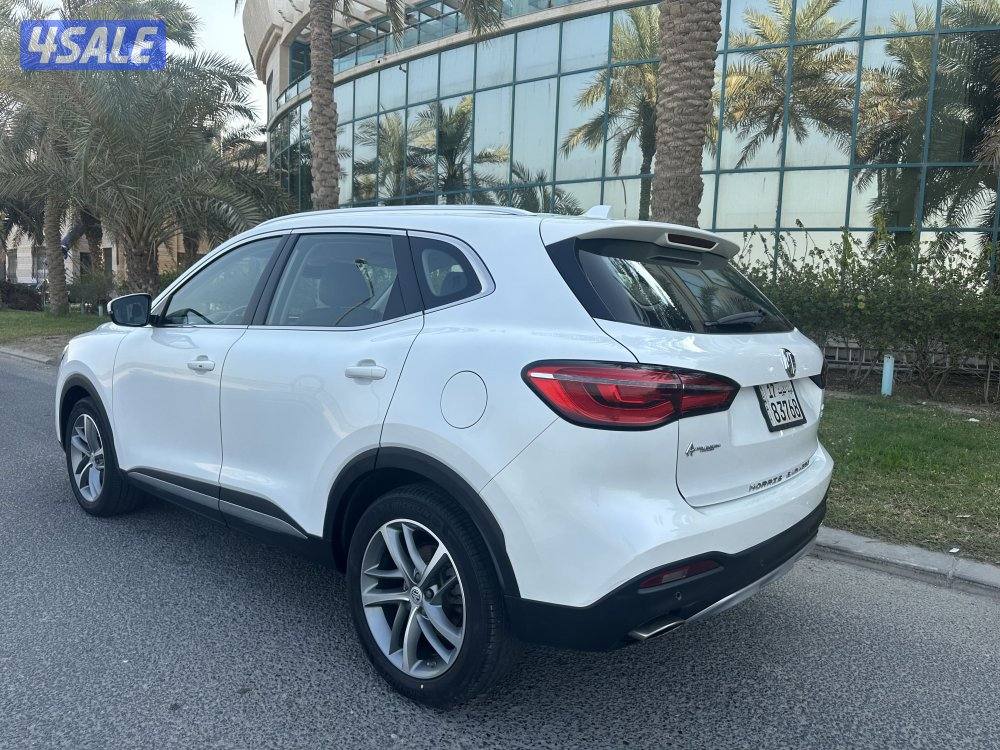 للبيع جيب ام جي HS موديل 2020 العداد 57 الف6