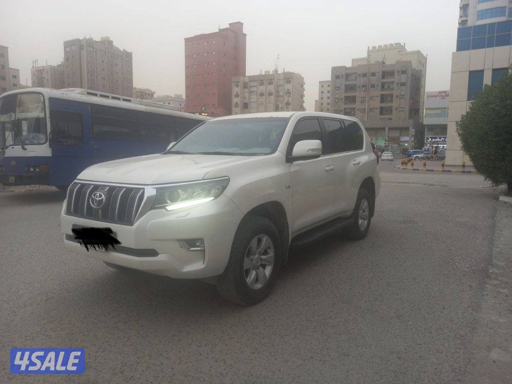 بحاله نادره تويوتا برادو VX موديل ٢٠٢١ ماشي ٥٨ الف0