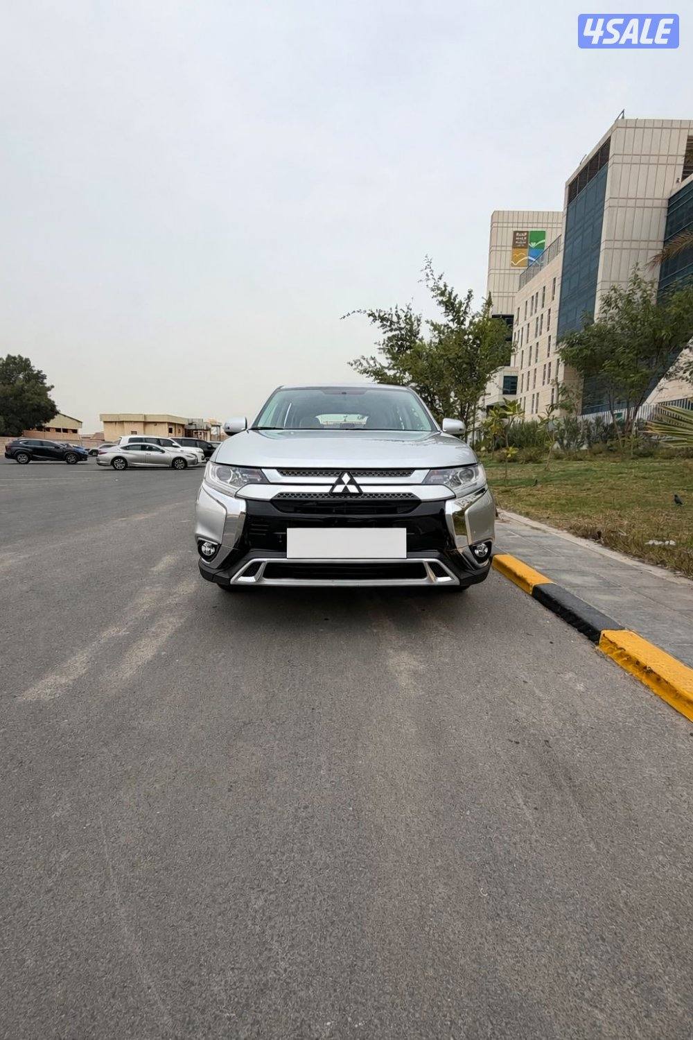 � للبيع ميتسوبيشي أوتلاندر 20221